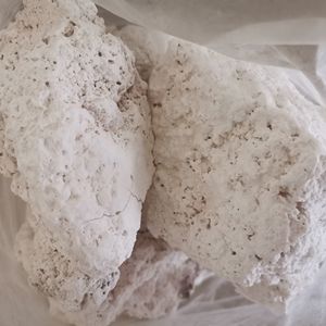 二水氯化鈣多少錢(qián)一噸,工業(yè)級(jí)二水氯化鈣